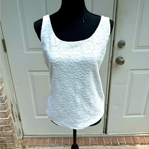 White House Black Market, Cream, Lined, Lace, Tank Top, Size Large - Picture 1 of 3